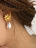 Lumière Pearl Shell Drop
